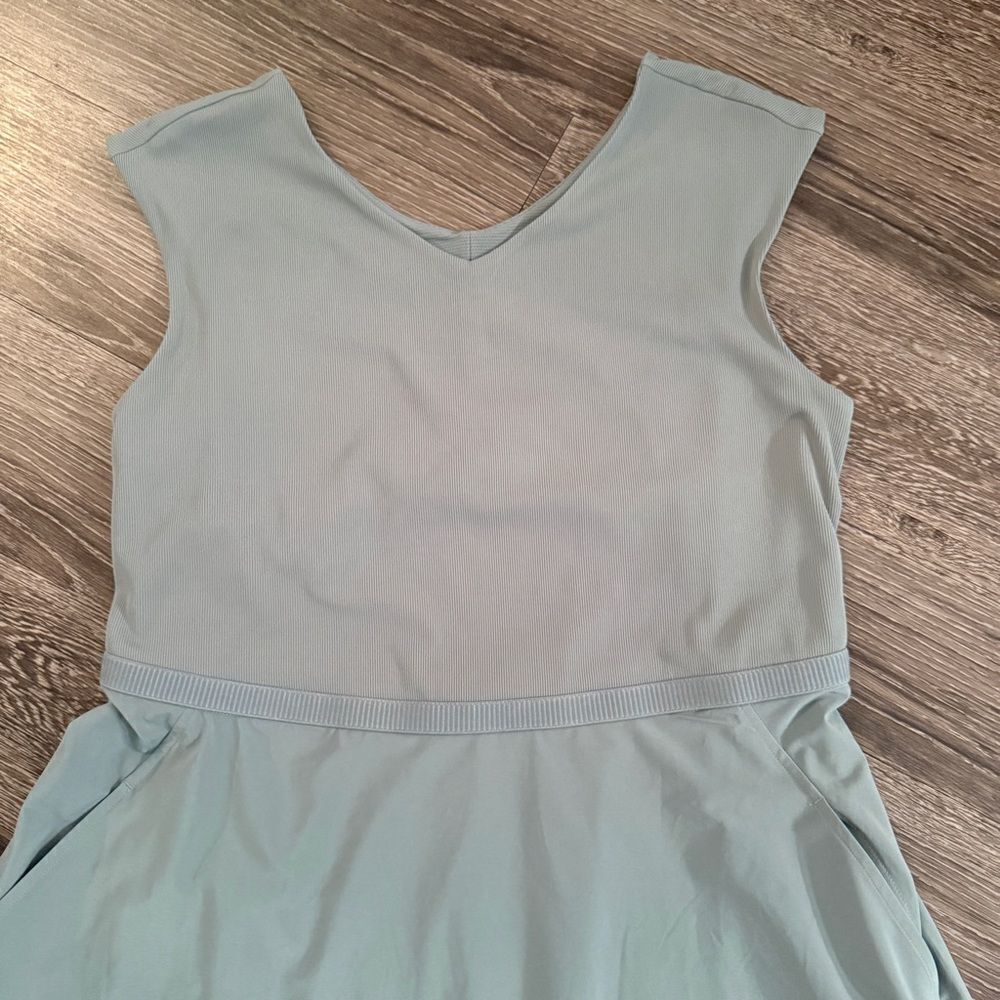 Athleta Ryder Dress - Picture 4 of 7
